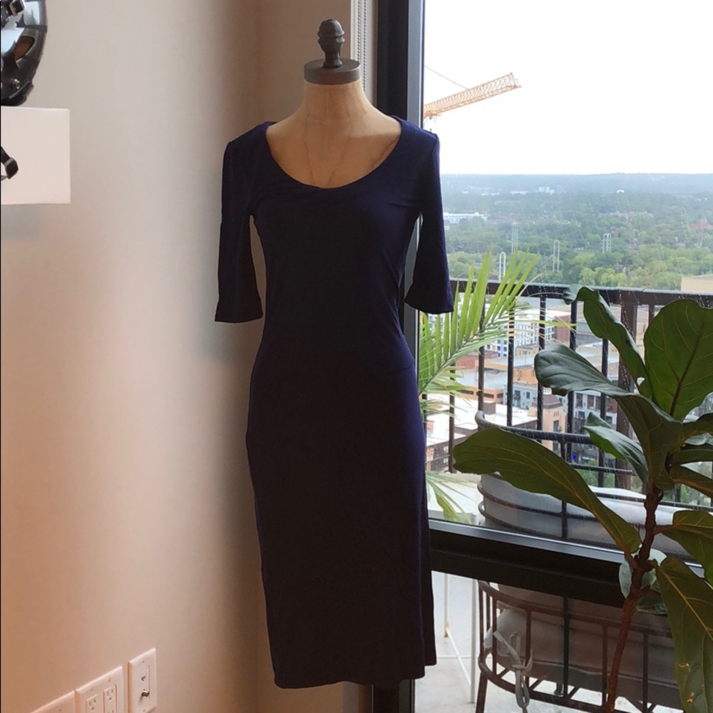 Diane Von Furstenburg midi length sheeth dress